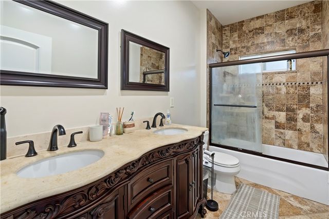 22248 Leadwell, Los Angeles, CA 91303