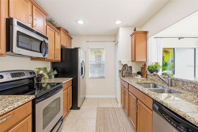 6246 TIMBERLY LANE, Zephyrhills, FL 33542