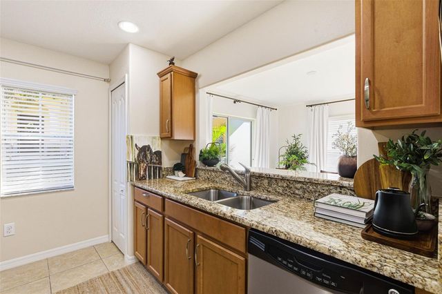 6246 TIMBERLY LANE, Zephyrhills, FL 33542