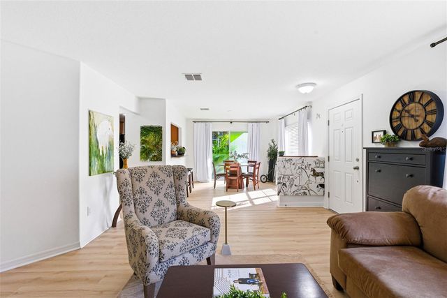 6246 TIMBERLY LANE, Zephyrhills, FL 33542