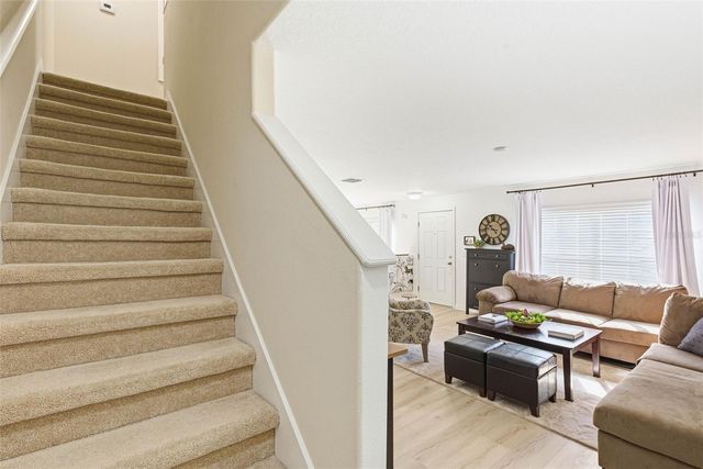 6246 TIMBERLY LANE, Zephyrhills, FL 33542