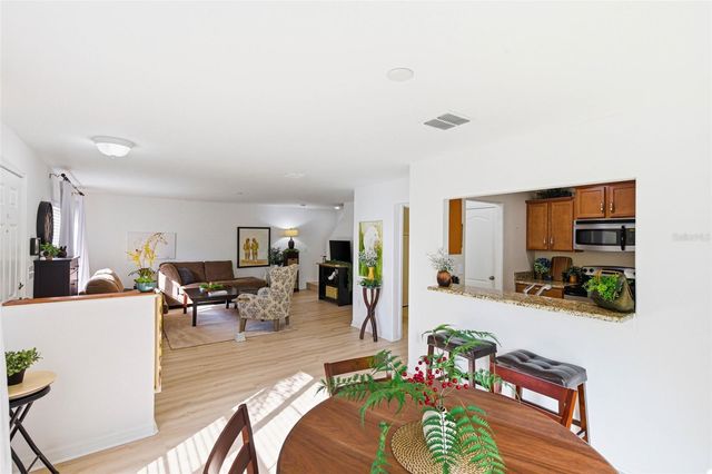 6246 TIMBERLY LANE, Zephyrhills, FL 33542