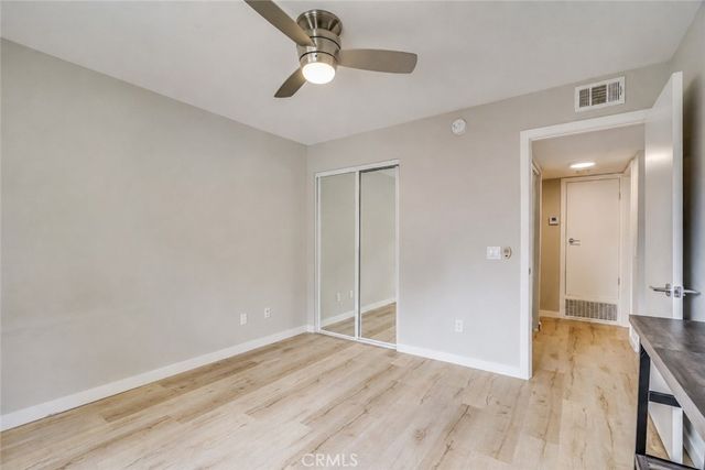 6300 Shoup Avenue 2, Woodland Hills, CA 91367