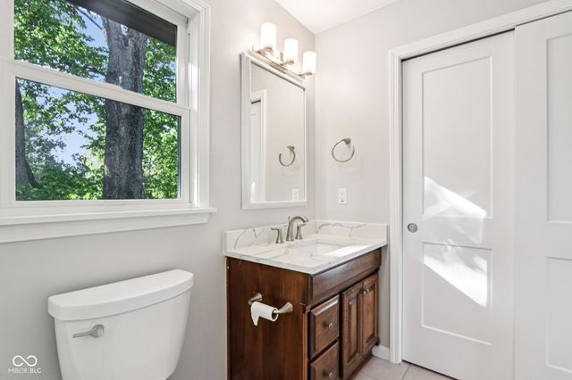 3975 Creekwood Drive, Greenwood, IN 46142