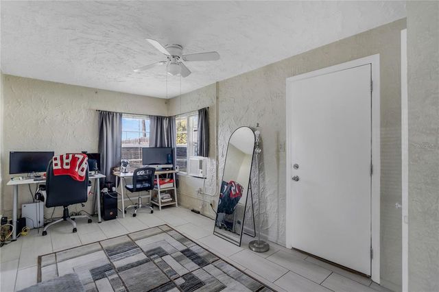 2734 50TH AVENUE N, St Petersburg, FL 33714