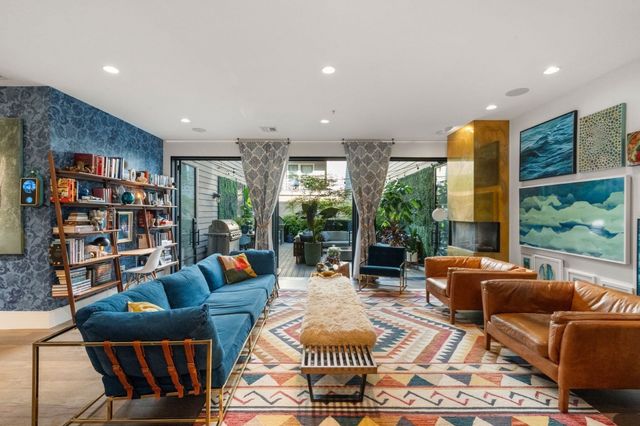 621 East First Street A4, Boston, MA 02127