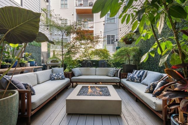 621 East First Street A4, Boston, MA 02127