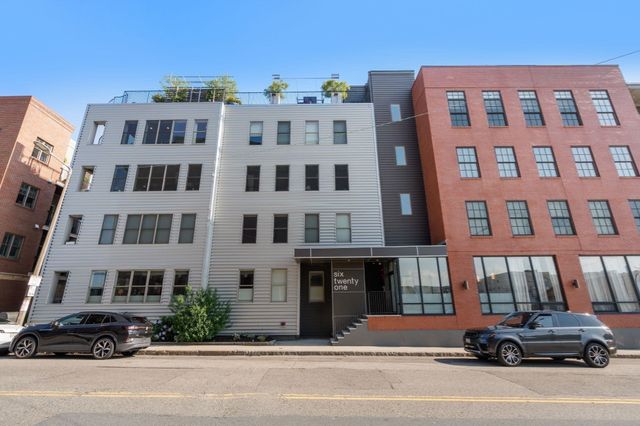 621 East First Street A4, Boston, MA 02127