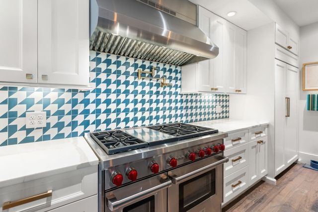 621 East First Street A4, Boston, MA 02127