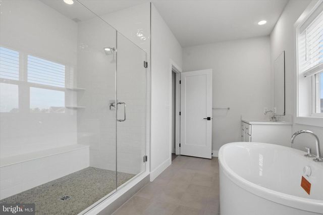12 FOXTAIL CT, Collegeville, PA 19426