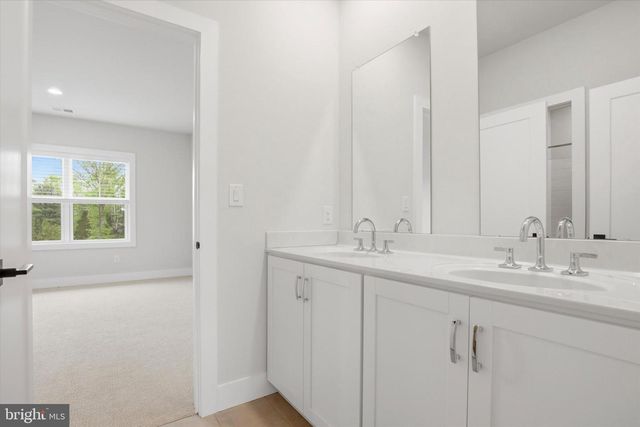 12 FOXTAIL CT, Collegeville, PA 19426