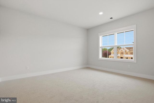 12 FOXTAIL CT, Collegeville, PA 19426