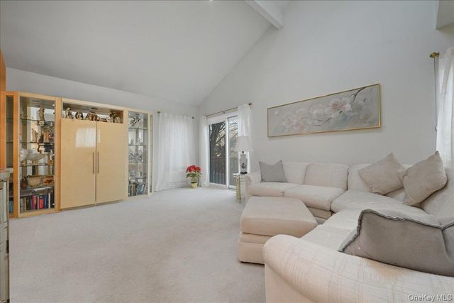 47 Balsam Court, Wantagh, NY 11793