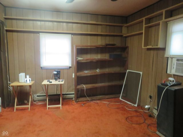 18 S Lotus Street, Orestes, IN 46063