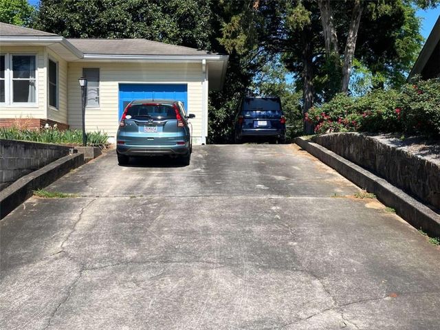 7 Hillcrest Avenue NE, Rome, GA 30161