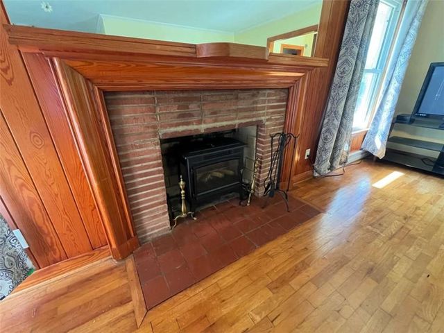 7 Hillcrest Avenue NE, Rome, GA 30161