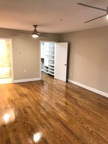 1522 V.F.W. Parkway 204, Boston, MA 02132