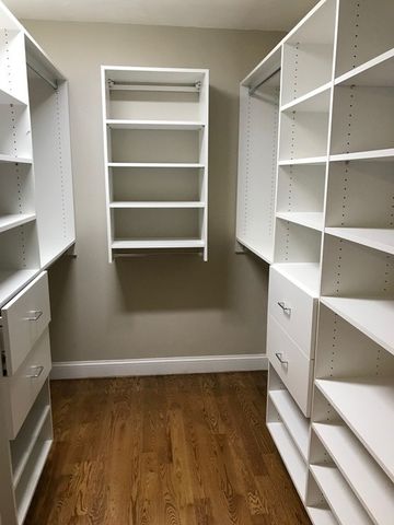 1522 V.F.W. Parkway 204, Boston, MA 02132