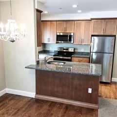 1522 V.F.W. Parkway 204, Boston, MA 02132