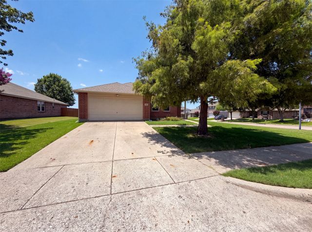 725 Hanceville Way, Wylie, TX 75098