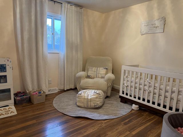 512 S 11th Avenue, Onalaska, WI 54650