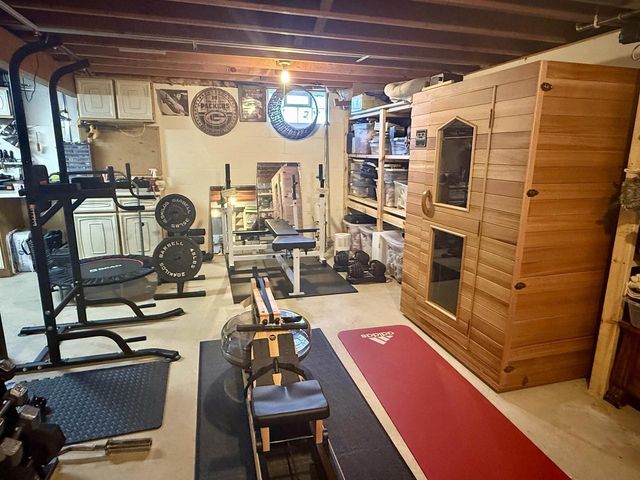 512 S 11th Avenue, Onalaska, WI 54650