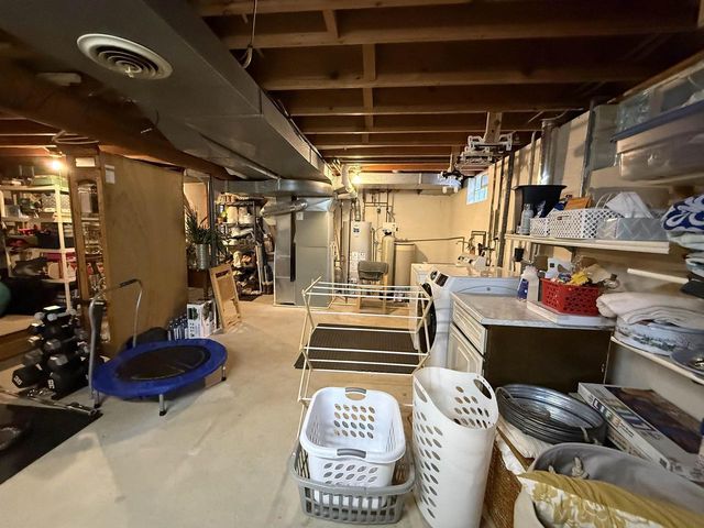 512 S 11th Avenue, Onalaska, WI 54650