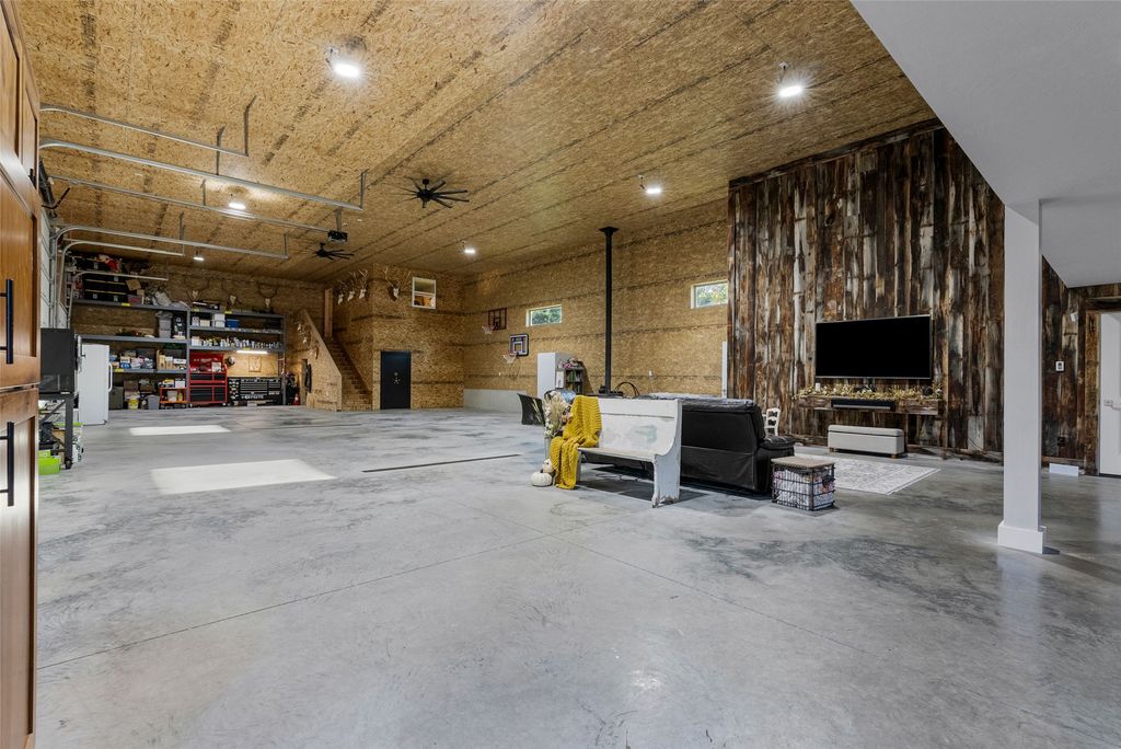 8350 Vann Drive, Lolo, MT 59847 photo 49
