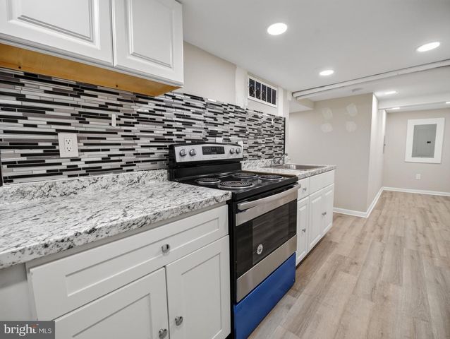 6008 ADDISON RD, Capitol Heights, MD 20743