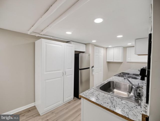 6008 ADDISON RD, Capitol Heights, MD 20743