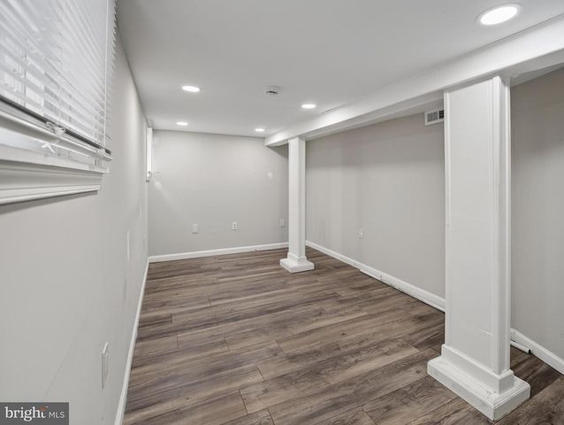6008 ADDISON RD, Capitol Heights, MD 20743