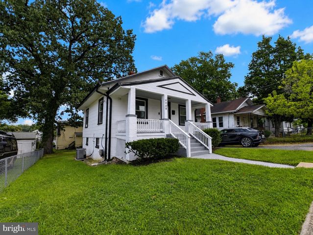 6008 ADDISON RD, Capitol Heights, MD 20743