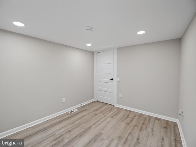 6008 ADDISON RD, Capitol Heights, MD 20743