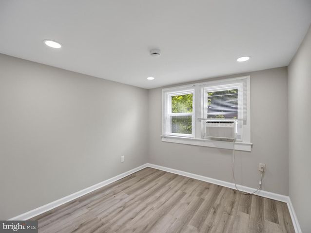 6008 ADDISON RD, Capitol Heights, MD 20743