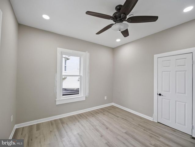 6008 ADDISON RD, Capitol Heights, MD 20743