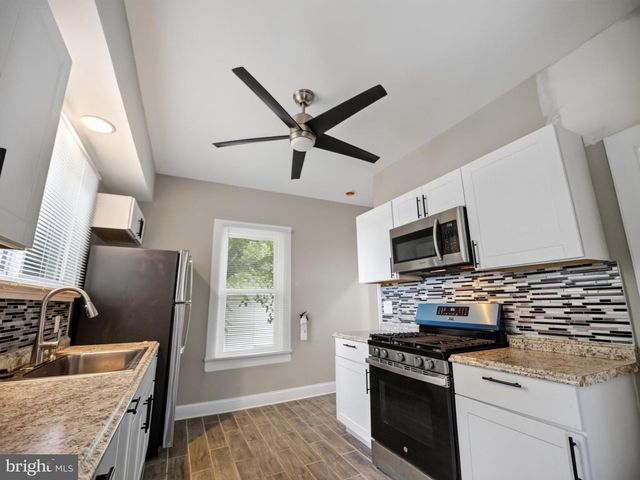 6008 ADDISON RD, Capitol Heights, MD 20743