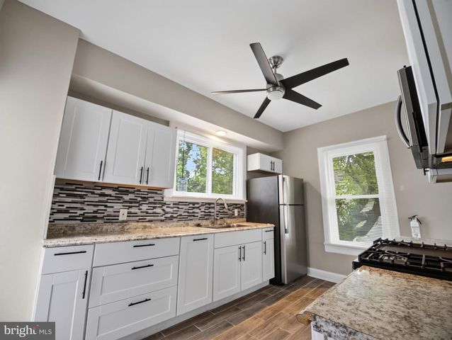 6008 ADDISON RD, Capitol Heights, MD 20743