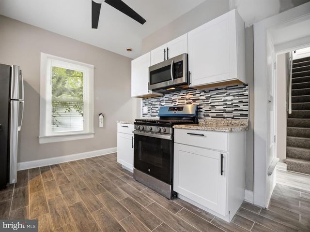 6008 ADDISON RD, Capitol Heights, MD 20743