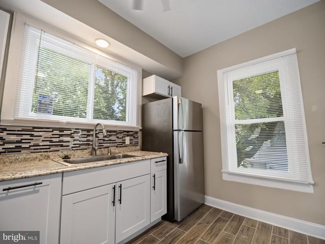 6008 ADDISON RD, Capitol Heights, MD 20743