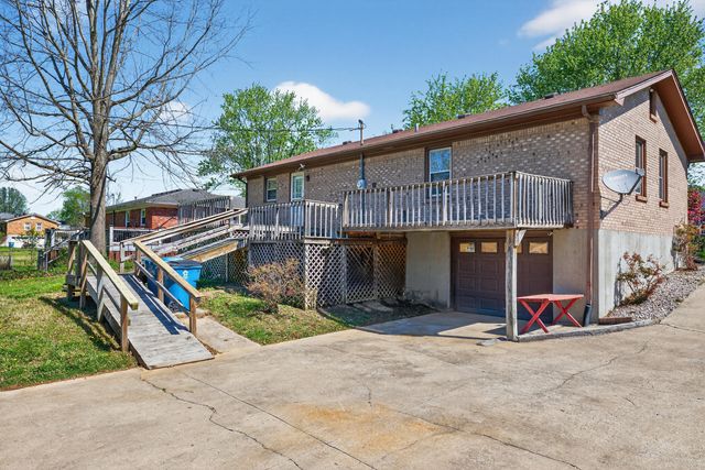 107 Cardinal Drive, Lawrenceburg, KY 40342