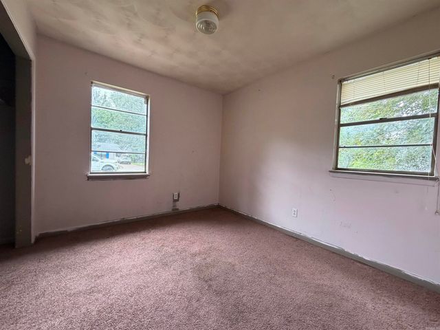 25 Collins Rd, Jacksonville, AR 72076