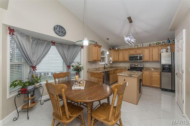 2837 Grand Slam Drive, O'fallon, MO 63366