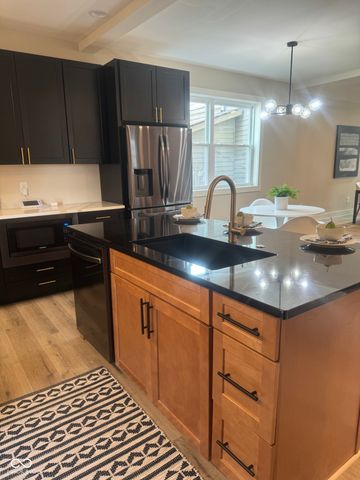 1422 English Avenue, Indianapolis, IN 46201