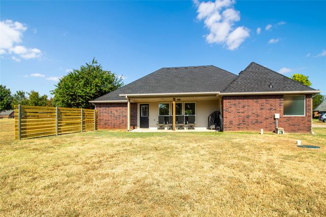 18818 E 80th Street N, Owasso, OK 74055