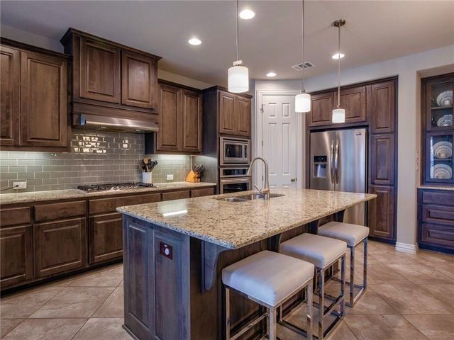 34011 Venizia View, Leander, TX 78641