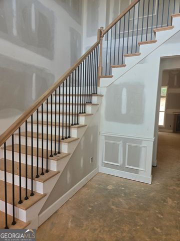 158 Rivers Edge Drive, Forsyth, GA 31029
