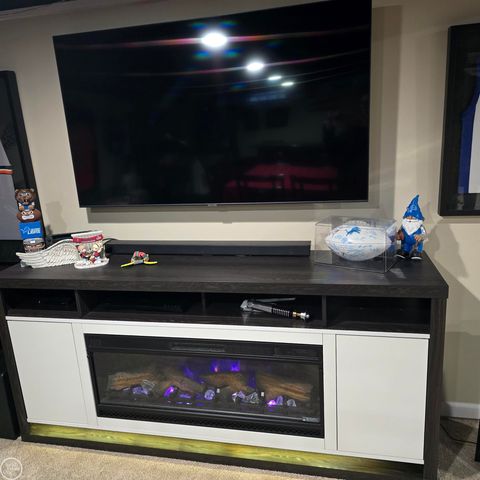 21551 Elmway Street, Clinton Township, MI 48035