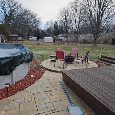 21551 Elmway Street, Clinton Township, MI 48035