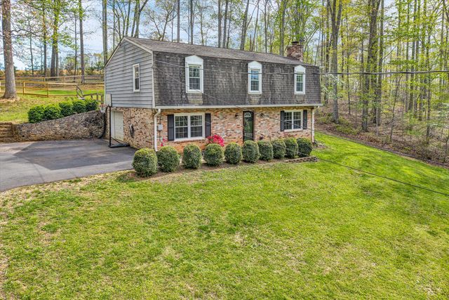 1764 Hidden Forest DR, Goodview, VA 24095