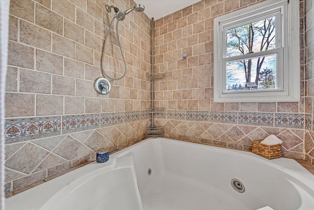 1764 Hidden Forest DR, Goodview, VA 24095